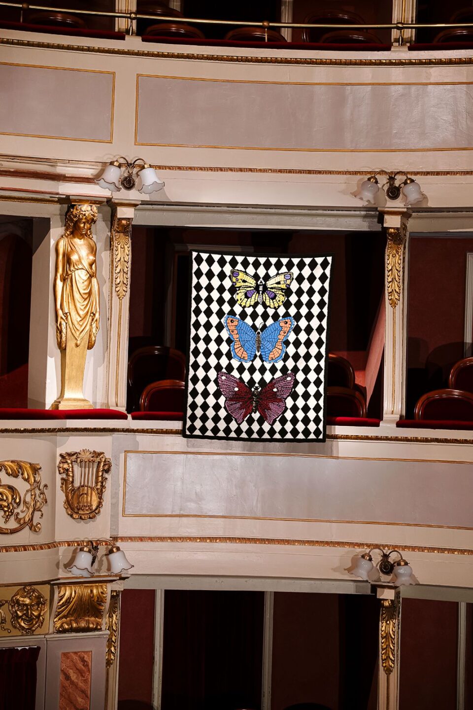 cc-tapis-x-fornasetti-10-piotr-niepsuj_HIGH_A